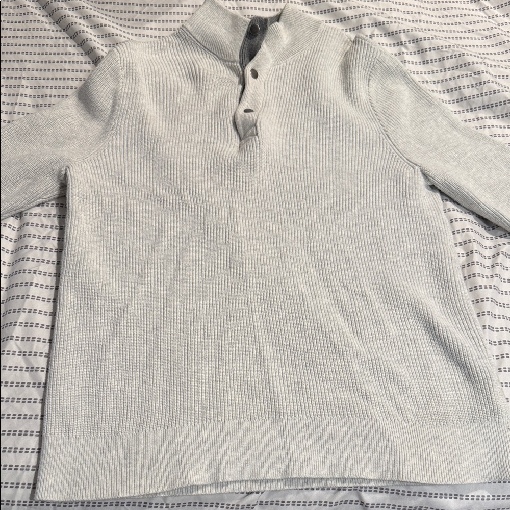 Express Light Gray Turtleneck Sweater